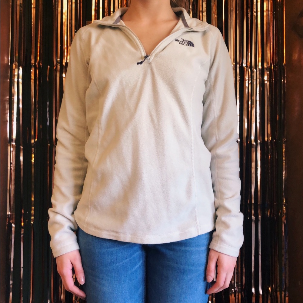 White North Face pull over